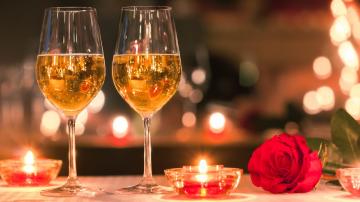 8 Alternatives to Dining Out on Valentine’s Day