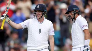 Centuries for Brook & Root lead England to dominant position