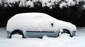 Why You Shouldn't Warm Up Your Car For Longer Than a Minute