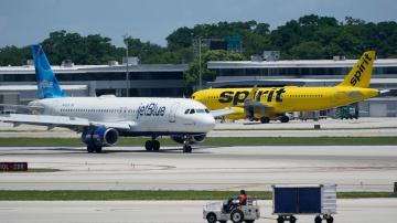 US sues to block JetBlue from buying Spirit Airlines