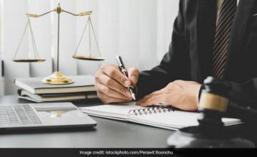 India To Allow Foreign Law Firms To Set Up Offices In Country