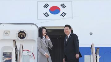 Japan, S. Korea to mend ties at summit amid regional threat
