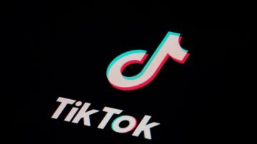 UK bans TikTok on government phones on security grounds