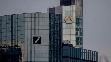 Deutsche Bank shares drop amid global jitters over banks