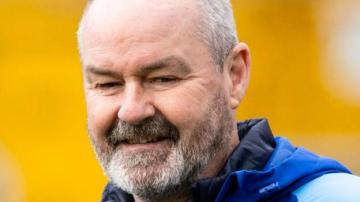 Steve Clarke agrees Scotland extension to remain as head coach until 2026