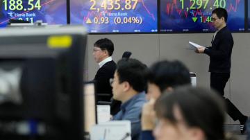 Asian stocks rise as anxiety over banks starts to fade