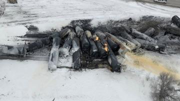 Cleanup begins after fiery Minnesota ethanol derailment