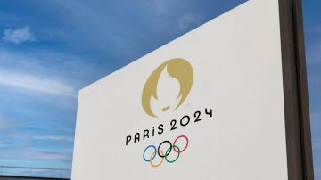 Travel Cheap and Watch the 2024 Paris Olympics Ceremony for Free