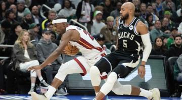 NBA Playoffs Roundup: Road teams dominate, multiple stars leave injured