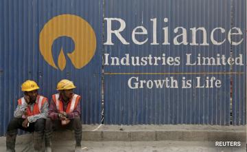 Reliance Industries' Fourth-Quarter Profit Reports 19% Jump