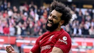 Liverpool 3-2 Nottingham Forest: Mohamed Salah scores winner in Anfield thriller