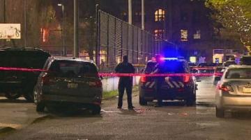 2 dead, 1 injured in shooting at Seattle park
