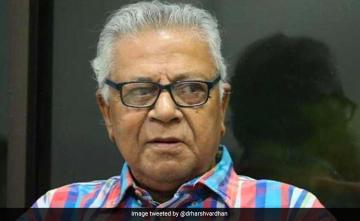 PM Modi Condoles Death Of Bengali Author Samaresh Majumdar