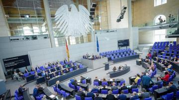German lawmakers mull creating first citizen assembly