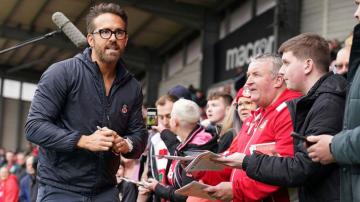 Why Ryan Reynolds, Snoop Dogg, other celebrities want to buy the Ottawa Senators