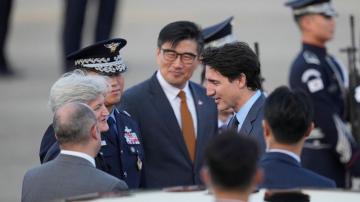Canadian Prime Minister Trudeau arrives in South Korea to discuss trade, North Korean challenge
