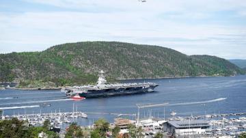 US aircraft carrier arrives in NATO-member Norway