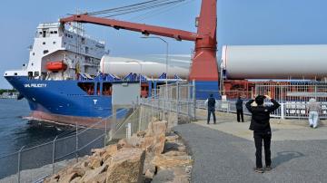 Once a whaling port, New Bedford wants to light the world again, with wind