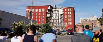 Building partially collapses in Davenport, Iowa; potential injuries not immediately known