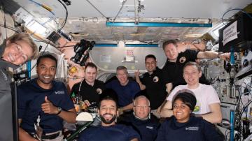 Private flight with 2 Saudi astronauts returns from space station with Gulf of Mexico splashdown