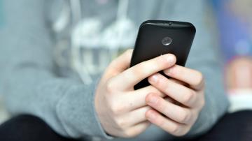 How to Protect Your Teen From the Harmful Effects of Social Media