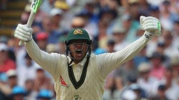 Wasteful England defied by classy Khawaja century