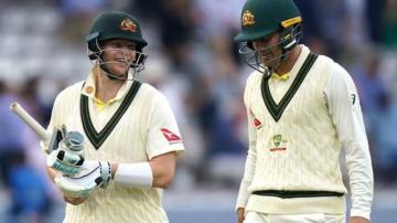 Ominous Smith gives Australia edge over England