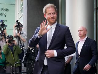 Prince Harry seeks $406,000 in phone hacking lawsuit against British tabloid publisher