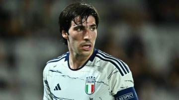 Sandro Tonali: Newcastle sign AC Milan and Italy midfielder on five-year deal