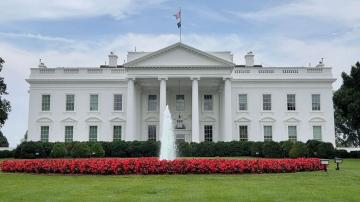 Secret Service investigating suspected cocaine found inside White House complex