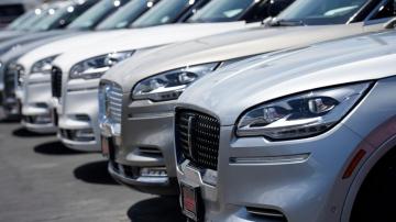 Strong demand drives US new vehicle sales higher in the first half of the year