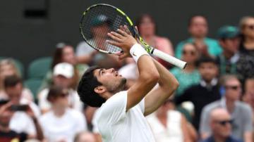 Wimbledon 2023 results: Carlos Alcaraz beats Nicolas Jarry to reach last 16