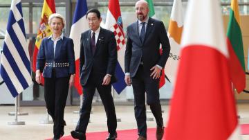 EU, Japan celebrate close cooperation with end of EU food restrictions in wake of Fukushima disaster