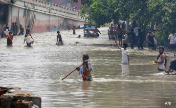 Over 25,000 Evacuated In Delhi Since Yamuna Crossed Danger Mark