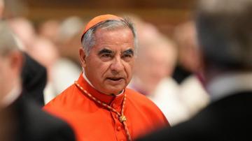 Prosecutor cites risky investments as 'grave' violations, in closing of Vatican financial case
