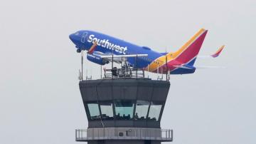 House aims to ease air travel delays with more money for air traffic controllers