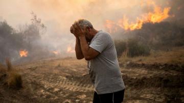 Greece remains on 'high alert' for wildfires as heat wave continues