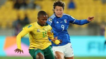 South Africa 3-2 Italy: Late Thembi Kgatlana winner earns South Africa last-16 spot