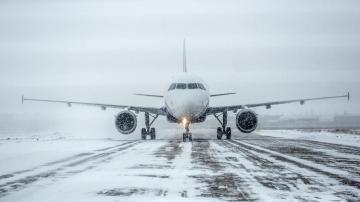 This Is the 'Goldilocks Window' for Booking Your Winter Flights