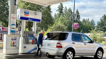 Power at the gas pump: Oregon lets drivers fuel their own cars, lifting decades-old self-serve ban