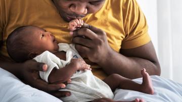 Nine Things You Should Do During Paternity Leave