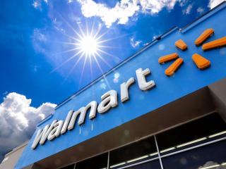 Walmart shines in Q2 and bumps up expectations for the year