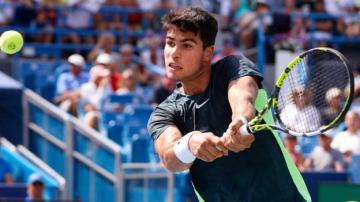 Cincinnati Open: Carlos Alcaraz and Novak Djokovic advance with wins