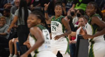 Jewel Loyd scores 31 in Storm’s bounce-back victory over Lynx
