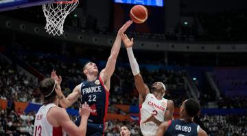 Canada opens FIBA World Cup with dominant win over France