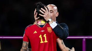 Jenni Hermoso 'didn't consent' to Luis Rubiales kiss as Spain players refuse to play