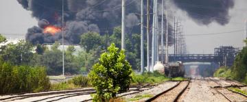 Louisiana refinery fire mostly contained but residents worry about air quality