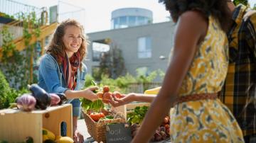 Why You Should Join a Neighborhood Food Swap