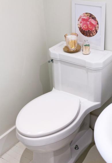 Every Time You Pee, Do These 3 Things to Help You Lose Weight