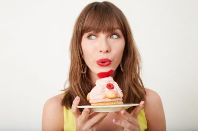 I'm a Personal Trainer, and These Are the 5 Foods I Tell My Clients to Never Eat